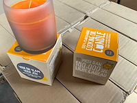 Fair trade 100% plantaardige kaars ‘spicy orange’ van bak olie (306x) - afbeelding 7 van  9