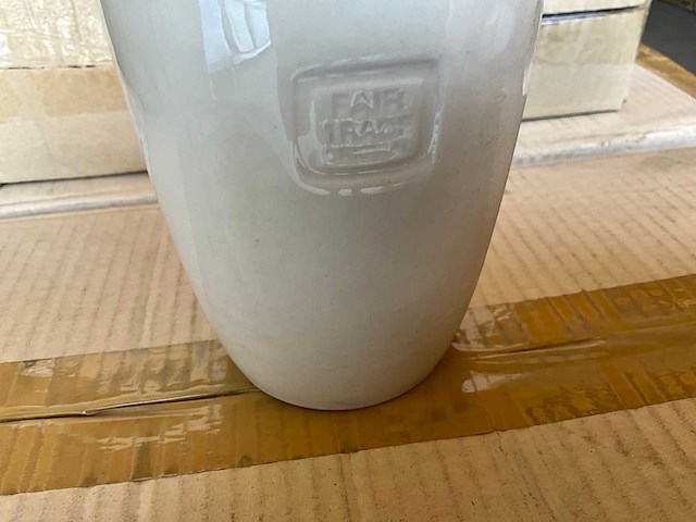 Fair trade 3-delige thee maker ‘cha’ creme keramiek (13x) - afbeelding 3 van  5