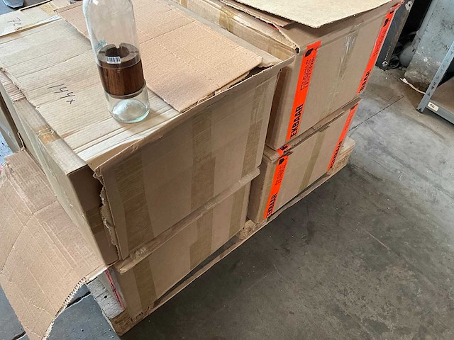 Fair trade 3-delige theelichthouder fles glas/hout +/- 30 cm hoog (144x) - afbeelding 2 van  5
