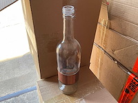 Fair trade 3-delige theelichthouder fles glas/hout +/- 30 cm hoog (64x) - afbeelding 3 van  5
