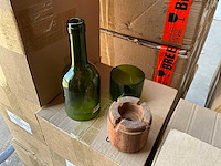 Fair trade 3-delige theelichthouder fles groen glas/hout +/- 30 cm hoog (106x) - afbeelding 1 van  1