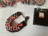 Fair trade armband multicolor (58x) - afbeelding 2 van  5