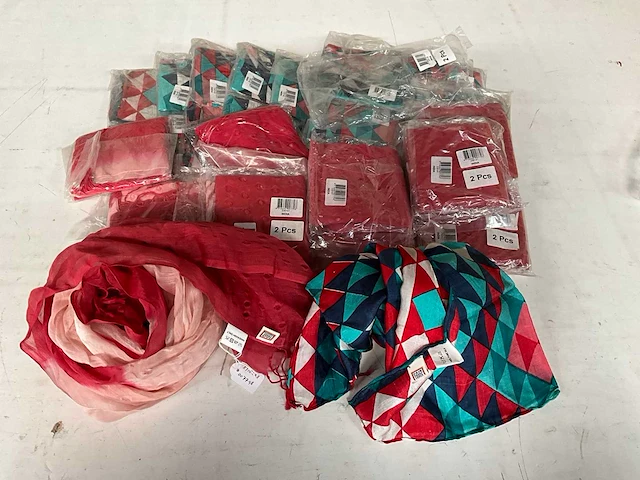 Fair trade diverse sjaals (25x) - afbeelding 1 van  8