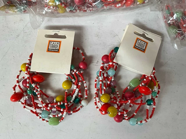 Fair trade elastische armband multicolor (115x) - afbeelding 2 van  5