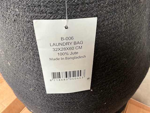 Fair trade jute laundry bag zwart 32 x 28 x 60cm (29x) - afbeelding 5 van  6
