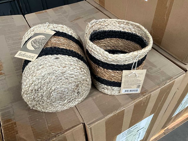 Fair trade jute mandje hogla beige/zwart ø15 x 15cm hoog (40x) - afbeelding 6 van  7