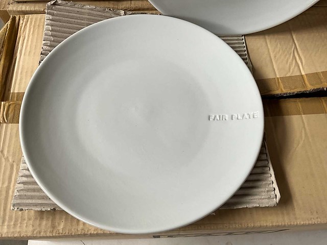 Fair trade keramiek bord ?26 cm wit (44x) - afbeelding 3 van  6