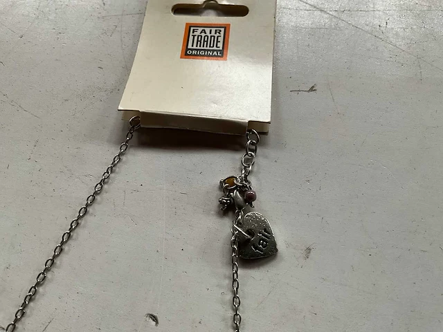 Fair trade ketting multicolor (110x) - afbeelding 4 van  7