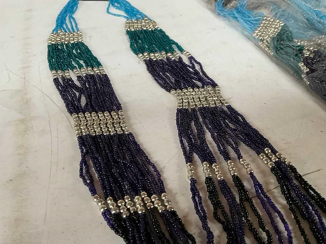 Fair trade ketting multicolor (11x) - afbeelding 3 van  5