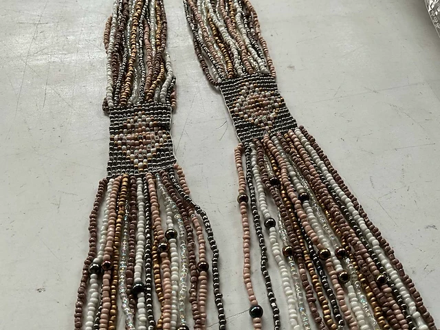 Fair trade ketting multicolor (96x) - afbeelding 4 van  7