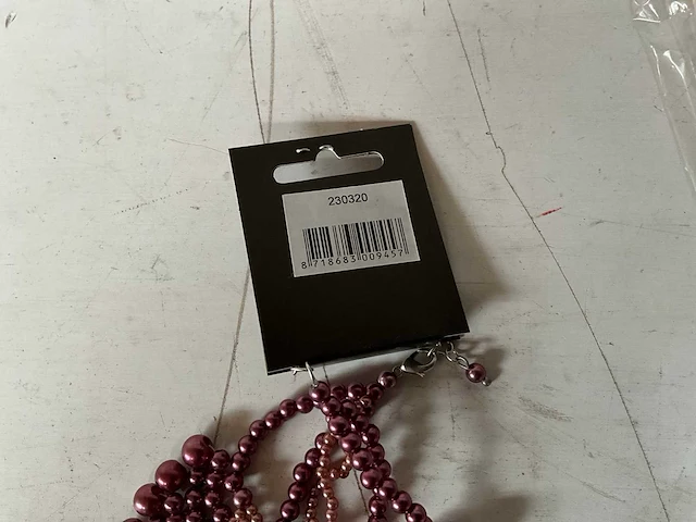Fair trade ketting paars (62x) - afbeelding 5 van  5