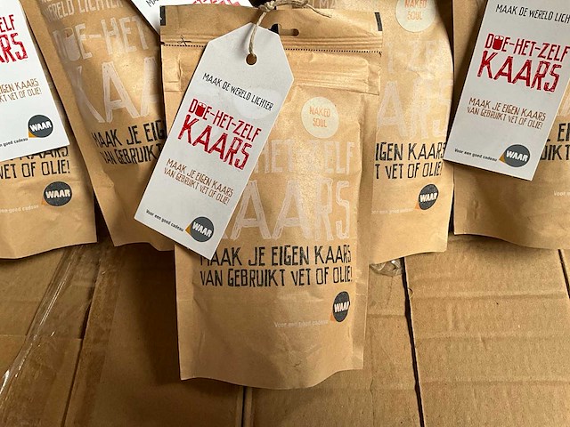 Fair trade kit diy kaars van gebruikt vet of olie (280x) - afbeelding 3 van  7