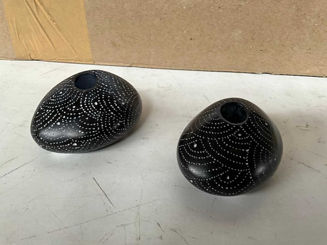 Fair trade kleine kaarsen houder natuursteen (95x) - afbeelding 4 van  5
