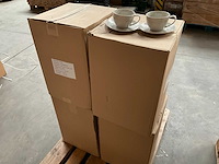 Fair trade kop en schotel set ‘royal’ porselein (94x) - afbeelding 2 van  7