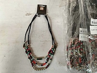 Fair trade kralen ketting multicolor (62x) - afbeelding 2 van  6