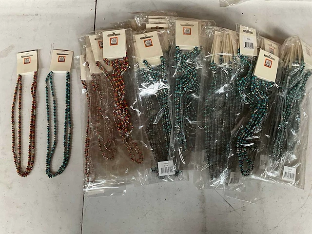 Fair trade kralen ketting multicolor (65x) - afbeelding 1 van  6
