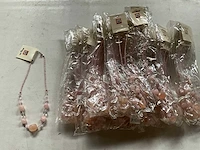 Fair trade kralen ketting roze (54x)
