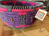 Fair trade mand +/- ?42 x 23 cm hoog (16x) - afbeelding 4 van  5