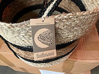 Fair trade mand beige/zwart jute-hogla +/- ø35 x 28 cm hoog (36x) - afbeelding 6 van  9