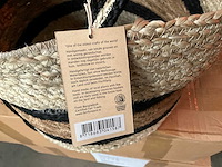 Fair trade mand beige/zwart jute-hogla +/- ø35 x 28 cm hoog (36x) - afbeelding 7 van  9