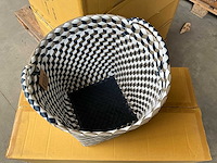 Fair trade mand graphic taupe/zwart plastic +/- ø36 x 35 cm hoog (30x) - afbeelding 2 van  6