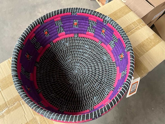 Fair trade mand ‘kaisa’ ?42 x 22 cm hoog (8x) - afbeelding 3 van  6