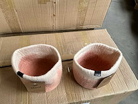 Fair trade mand/bloempot wolvilt +/- ø16 x 16 cm hoog (253x) - afbeelding 7 van  7