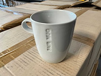 Fair trade mok keramiek crème +/- 9,5 cm hoog (672x) - afbeelding 3 van  6