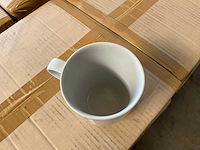 Fair trade mok keramiek crème +/- 9,5 cm hoog (672x) - afbeelding 4 van  6
