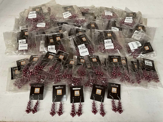 Fair trade oorbellen paars (255x) - afbeelding 1 van  4