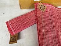 Fair trade placemat rood bamboe 40x30cm (60x) - afbeelding 1 van  1
