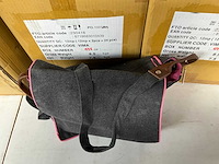 Fair trade schoudertas textiel grijs/roze +/- 30 x 8 x 25 cm (67x) - afbeelding 4 van  9
