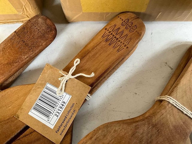 Fair trade sla bestek set acacia hout (120x) - afbeelding 4 van  6
