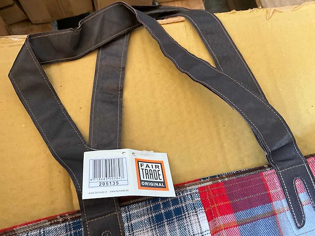 Fair trade tas met rits, textiel ruit motief (24x) - afbeelding 5 van  7