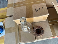 Fair trade theelichthouder fles hout/glas +/- 23cm hoog (64x) - afbeelding 4 van  5