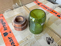 Fair trade theelichthouder groen glas/hout +/- 12cm hoog (65x) - afbeelding 4 van  5