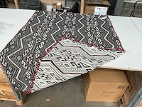 Fair trade vloerkleed grijs/creme/rood 130 x 180 cm (13x) - afbeelding 1 van  7