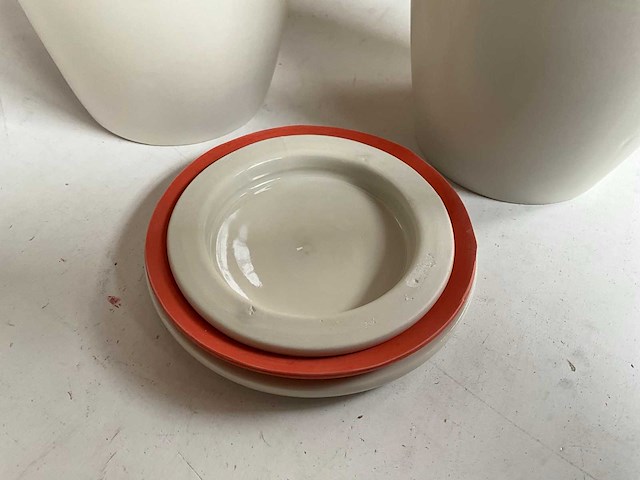 Fair trade voorraadpot ‘cha’ keramiek cremè hoogte +/- 25cm (192x) - afbeelding 6 van  8