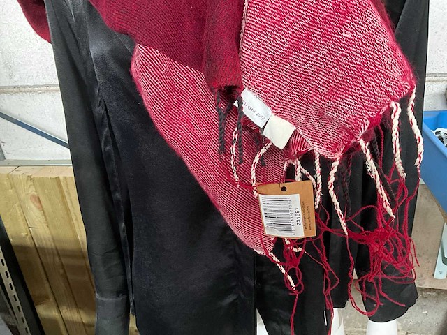Fair trade warme sjaal multicolor (47x) - afbeelding 3 van  9