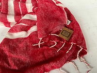 Fair trade warme sjaal rood/wit (39x) - afbeelding 6 van  8