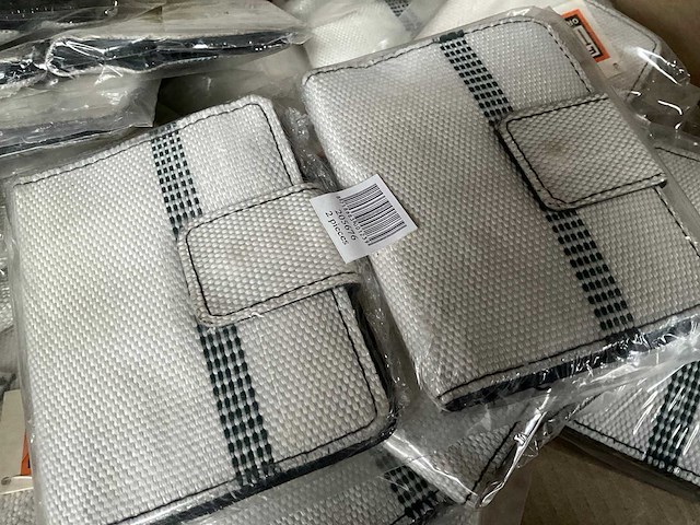 Fairtrade portemonnee (47x) - afbeelding 3 van  6