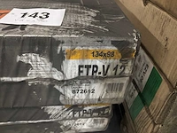 Fakro ftp-v 12 dakramen voorzien van benodigdheden (3x) - afbeelding 2 van  4
