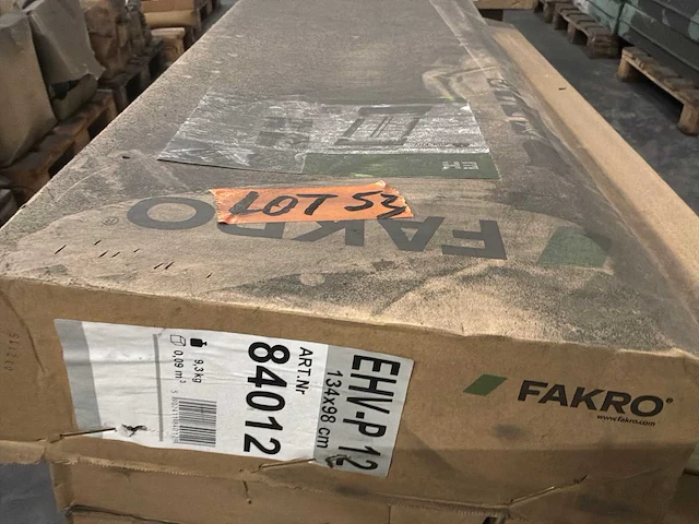 Fakro ftp-v 12 dakramen voorzien van benodigdheden (3x) - afbeelding 4 van  4