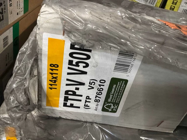 Fakro ftp-v v50p dakraam voorzien van benodigdheden (2x) - afbeelding 2 van  6