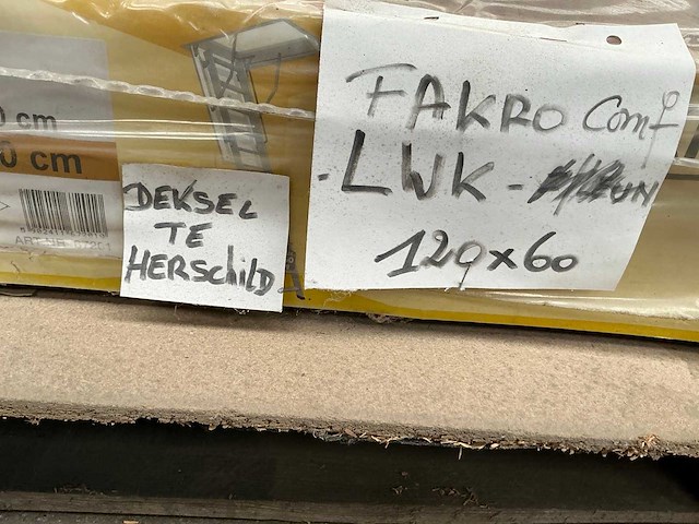 Fakro lwk comf zoldertrap - afbeelding 1 van  2