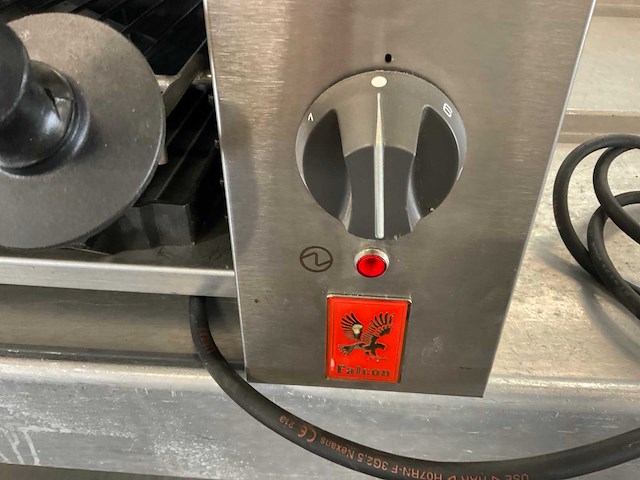 Falcon e3532 grill- en bakplaat - afbeelding 5 van  9