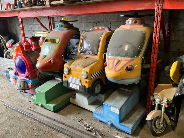 Falgas diverse kiddierides (4x) - afbeelding 1 van  11