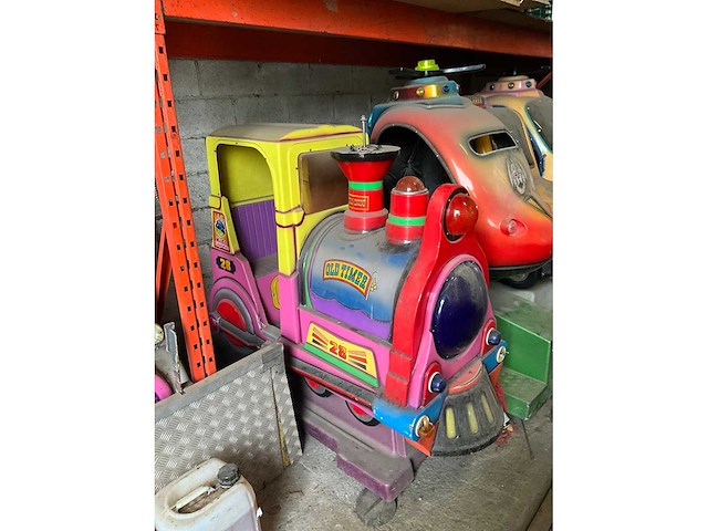 Falgas diverse kiddierides (4x) - afbeelding 9 van  11