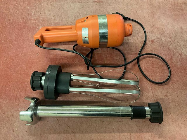 Fama fm350vvc400 mengmixer - afbeelding 1 van  3