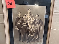 Familie foto duitse keizer wilhelm - afbeelding 1 van  2